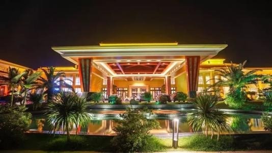 白水寨嘉华酒店峰景西餐厅